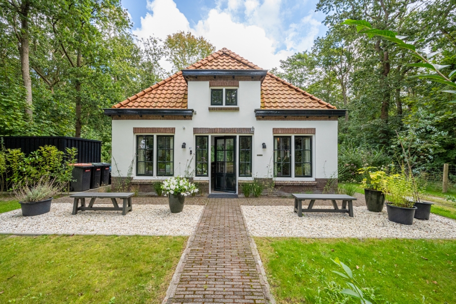 Locatie 2105 - Woonhuis Bakkum